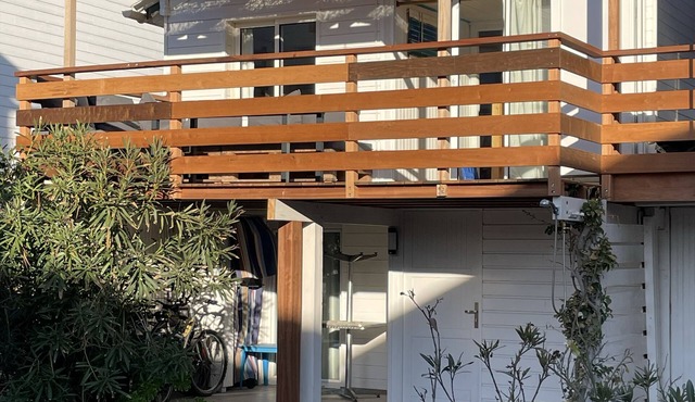 Authentic wooden chalet with sea view sleeps 4