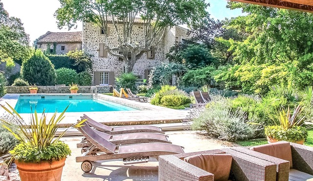 Authentique maison piscine