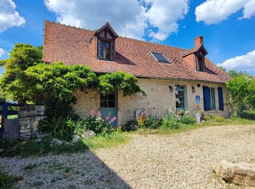 Authentique Chambres avec Tables d'hôtes et Gîte Rural de Ferme de la Fontenille