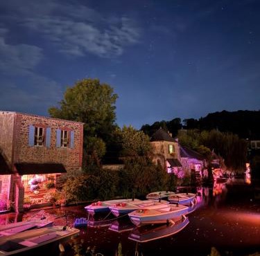 Authentique Lavoir au bord du Trieux