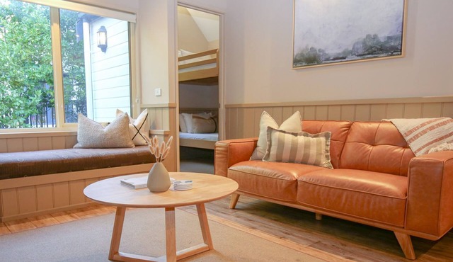 AUTUMN LEAF COTTAGE 2: Harrietville