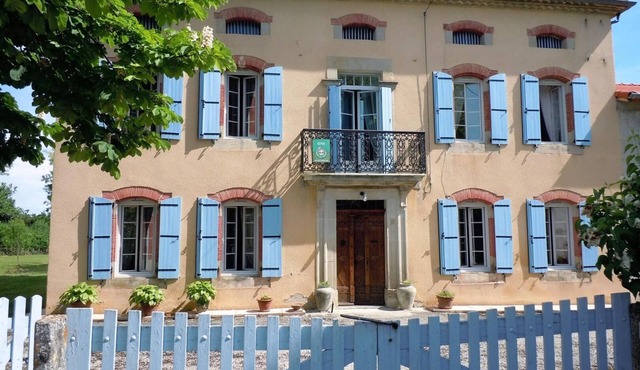 Auvezines - MONTGEY - Gîte