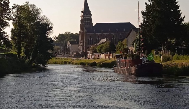 Aux 10 Ponts - Gîte aux abords du fleuve- Mer à 30min-La nuitée pour 6 voyageurs