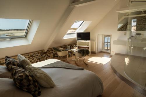 Aux 13 Arches-Logis Hôtel Restaurant