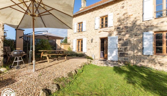 Aux 2 Puys - Gîte "Le Lemptégy"