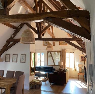 Aux 3 Maillets II Superbe appartement face à la cathédrale