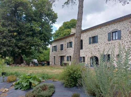 Aux 43 arbres Gîte Tilleul