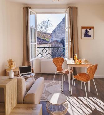 "Aux Grandes Ecoles" Studio Premium cœur de Poitiers