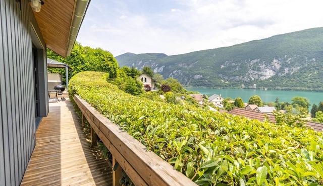 AUX LOGIS DU LAC - NOVALAISE