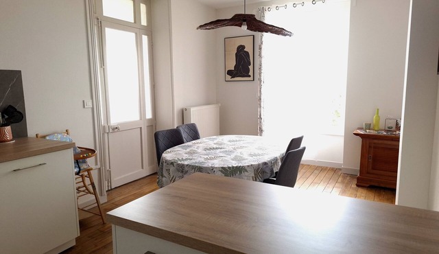 Aux Noces de Paulette Charming house on the ramparts - view and garden