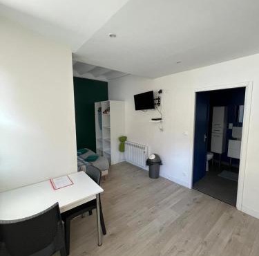 Aux Thermes, studio calme et paisible