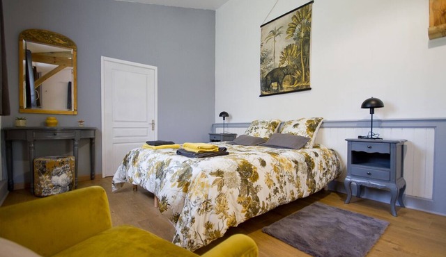 Aux Tuileries" bed and breakfast