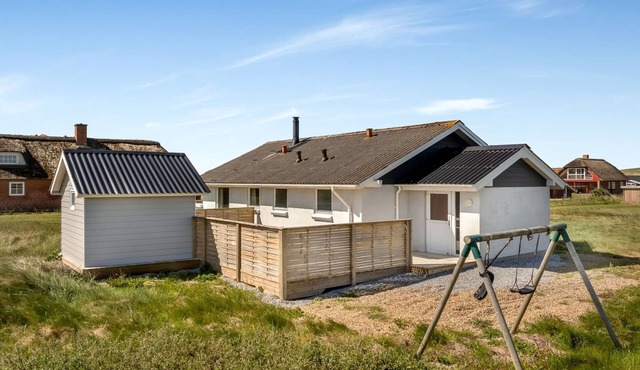 "Ava" - 350m from the sea by Interhome