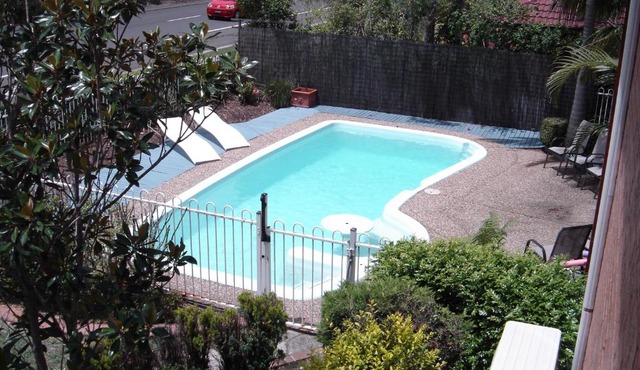 Avaleen Lodge Motor Inn