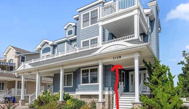 Avalon 5 Bedroom/4 Bath Townhouse - Bay Views - sleeps 14