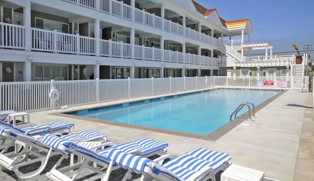 Avalon condo with pool, beach block. Pack your own linens and towels