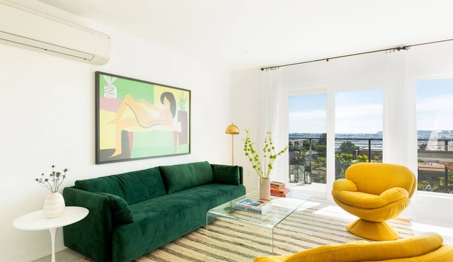 Avalon II by AvantStay | Chic & Stylish San Diego Condo w/Vibrant Interiors