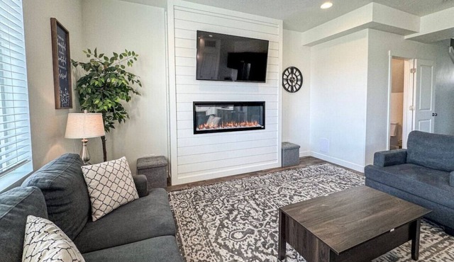 Avani Home, Dog friendly, close to Market/Marina