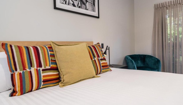 AVENUE MOTEL APARTMENTS