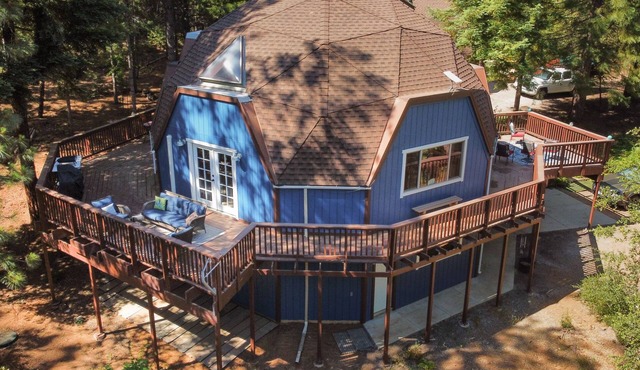 Avery Dome Cabin is a private three-story geodesic nestled in 5-acres of forest.