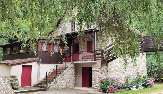 Aveyron cottage: Mill 4 * great comfort by the Aveyron river