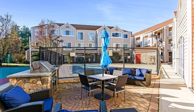 AVIA Residences on Research - Extended Stay