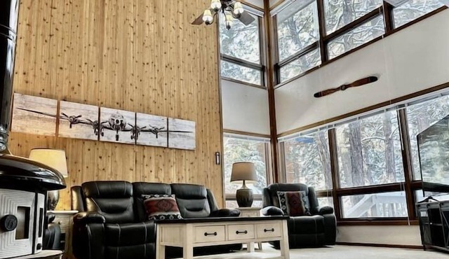 Aviators Located on the Golf Course, A/C, Ext Deck & BBQ, Aviators Albatross on the greens