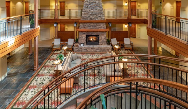 Avila Village Inn
