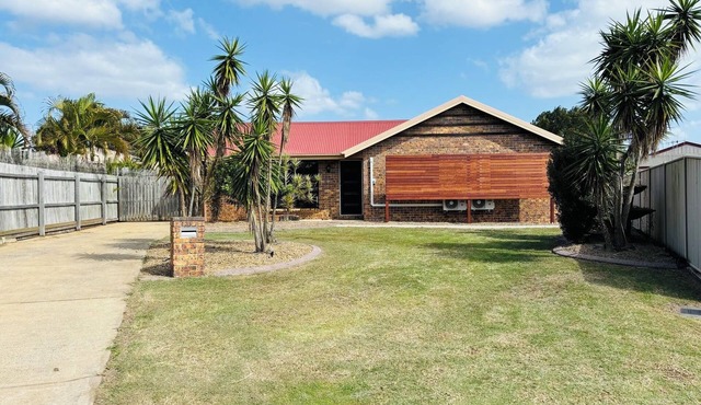 Avoca House - Family, Tradie and Pet Friendly House with Shed, Wifi, Parking.
