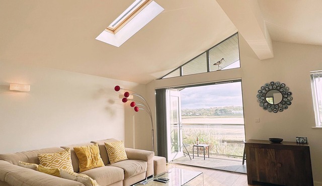 Avocet - Modern estuary escape