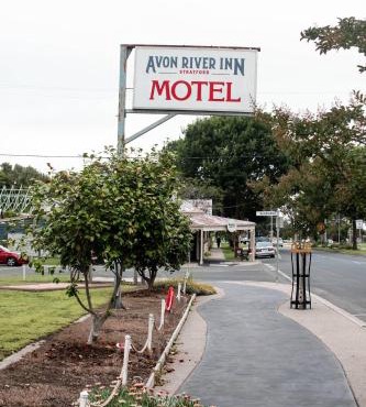 Avon River Inn