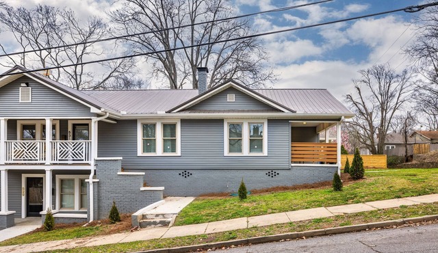 Avondale Trio Estate - Entire Building/Groups/WiFi