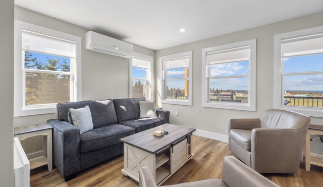 Avonlea Sunset Cottage