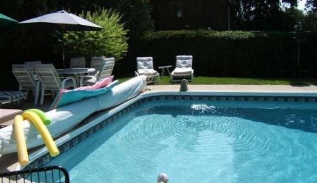 Avonview Manor- Vive Provence Suite- Gracious Service with Style.