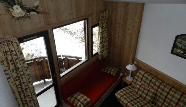 Avoriaz center, Large Studio on two levels:rented from Saturday to Saturday