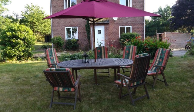 Avryn - Delightful 3 bedroom cottage with stunning vistas