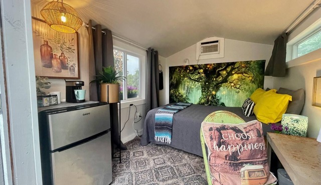 Awaken Cabin @ 13 Acres - Yoga/Hike/Meditate