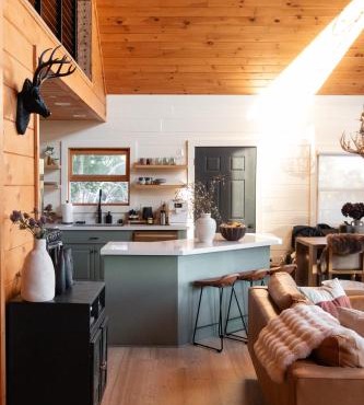 Award-Winning A-Frame with Views and Cedar Hot Tub