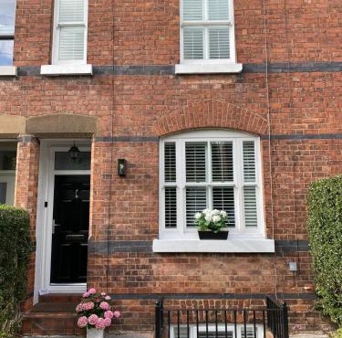 Award Winning Elegant luxurious refurbished meticulous 3 Bed