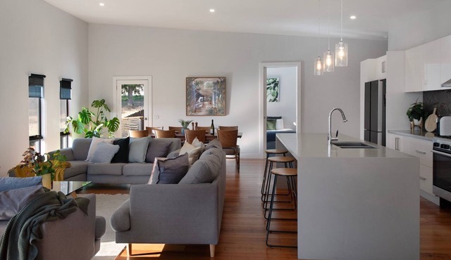 Away- an architecturally designed gem, great location!