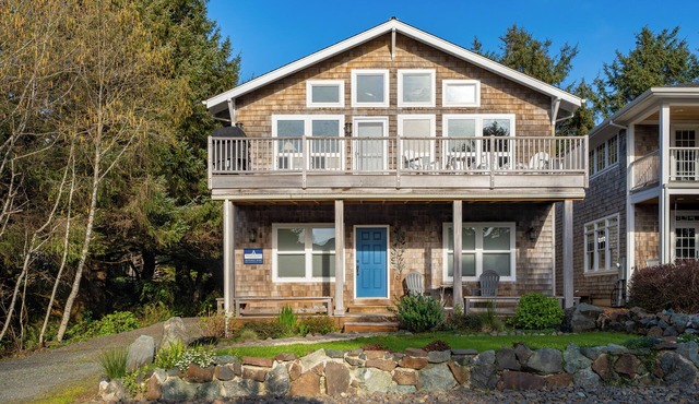 Away At Last by AvantStay | Gorgeous Beach House, Steps to the Beach