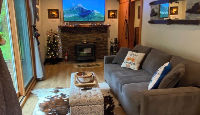 Away In an Adirondack Dream - Wilmington, NY