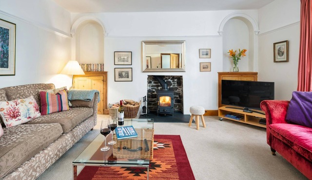 Awelfryn, New Quay - Three Bedroom Cottage, Sleeps 6