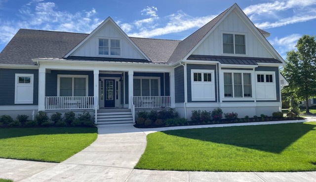 `Awenasa` Luxury Beach Retreat