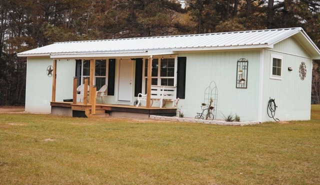 Awesome 2-bedroom house with AC in charming Jacksonville