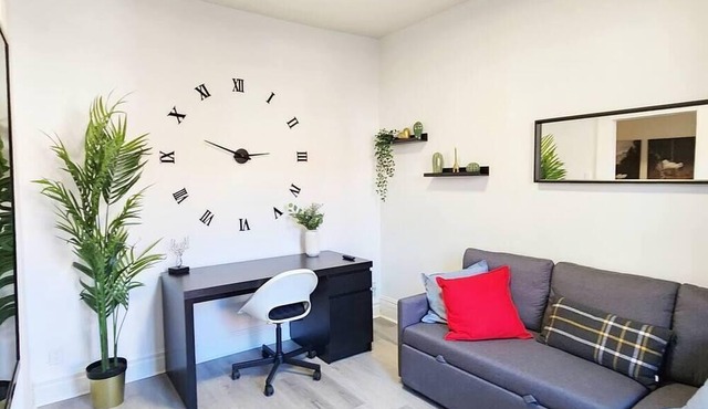 Awesome 2BDR Condo In Verdun