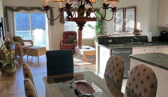 Awesome 3 BR Condo in Village of 5 Points! POOL,TENNIS CTS,BIKE TRL,