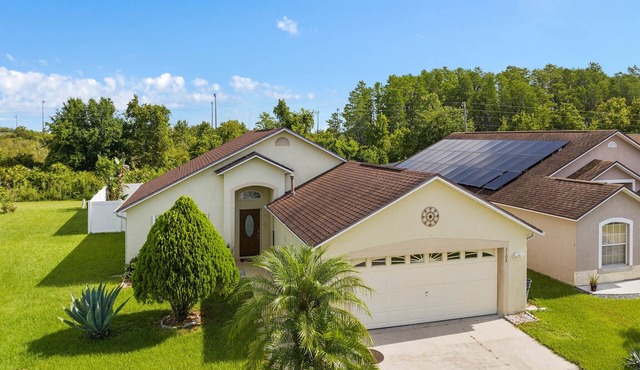 Awesome 3BR/2BA Home, Private Pool (Extra Daily Charge to Heat), Disney Theme!