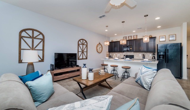 🥇 Awesome 4bd home near Disney (ST396)