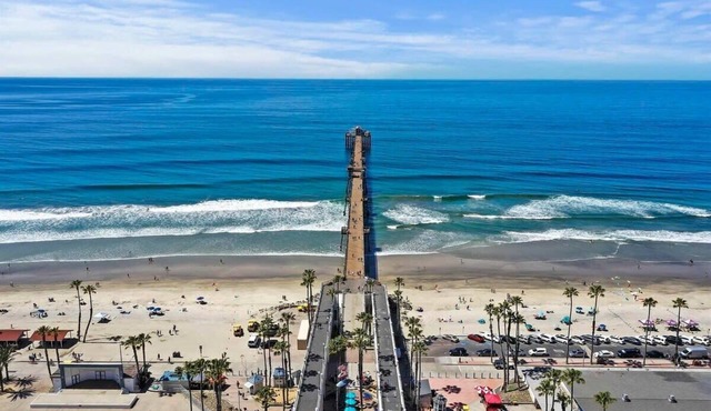 Awesome 6BR - 15 Min To Beach!